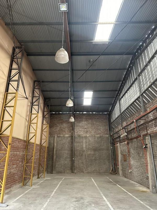 Bodega y Taller en Quinta Normal Con Seguridad