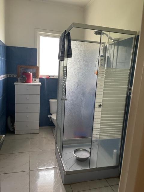 Parcela Con 2 Casas Equipadas y Piscina