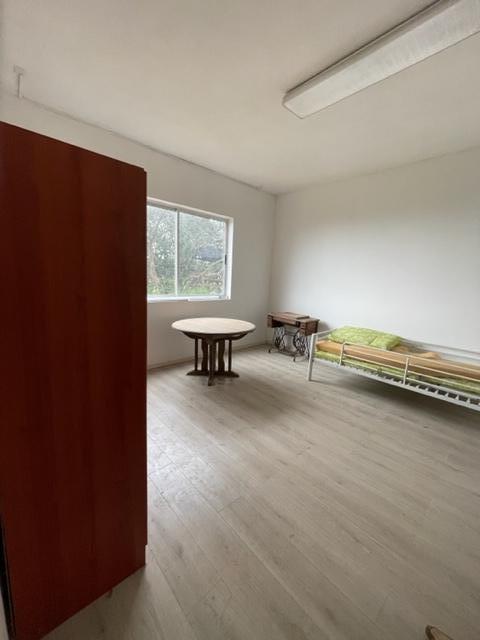 Parcela Con 2 Casas Equipadas y Piscina