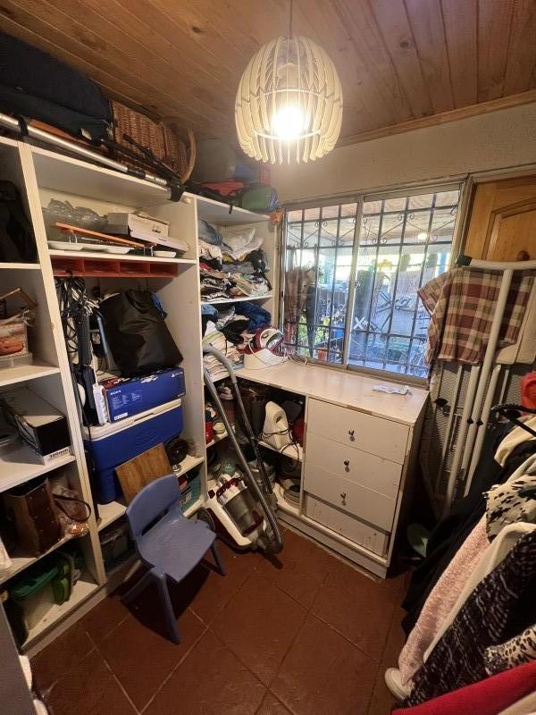 Vendemos Amplia Casa 5 Dormitorios 2 Baño Villa Doña Ignacia