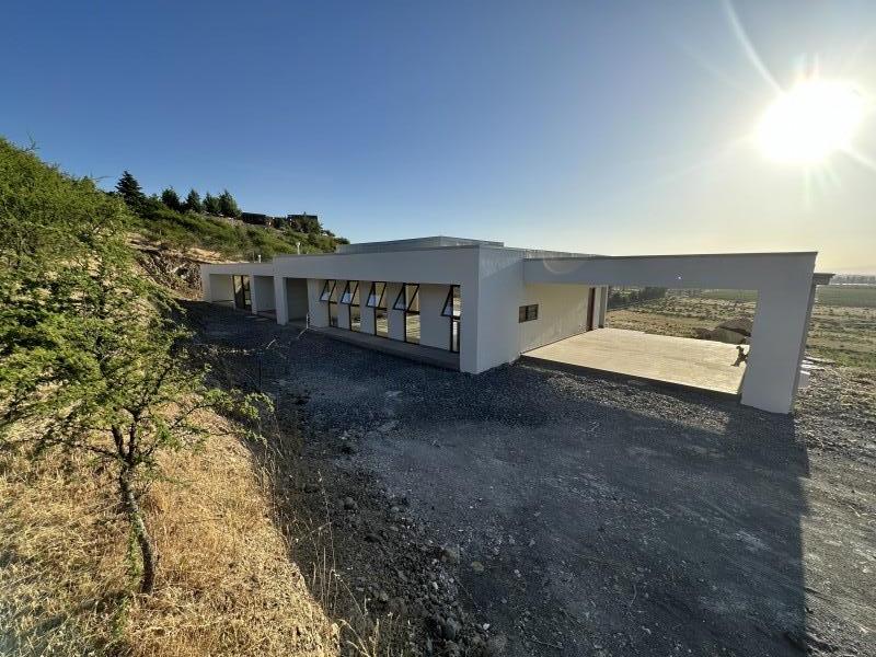 Venta Casa Nueva 4D4B en Condominio Zapallar - Curico