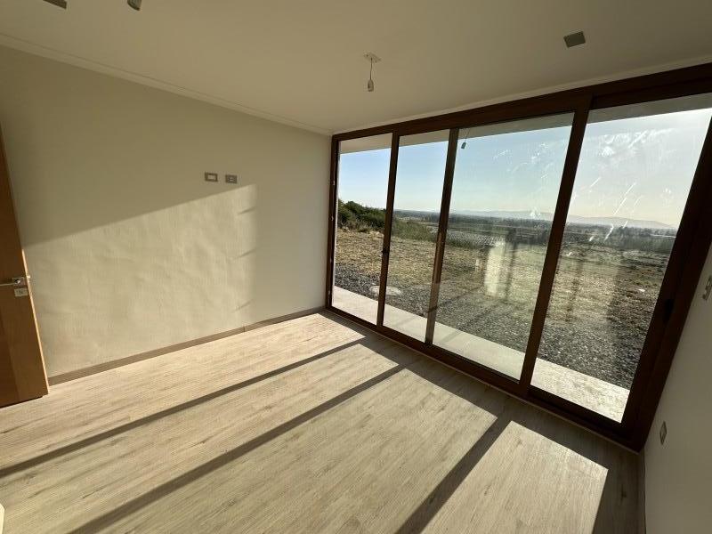 Venta Casa Nueva 4D4B en Condominio Zapallar - Curico