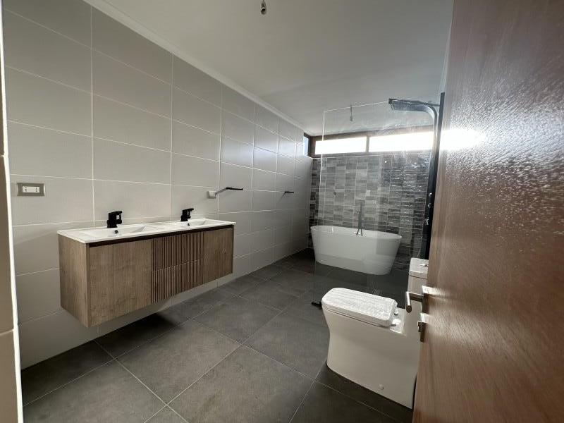 Venta Casa Nueva 4D4B en Condominio Zapallar - Curico