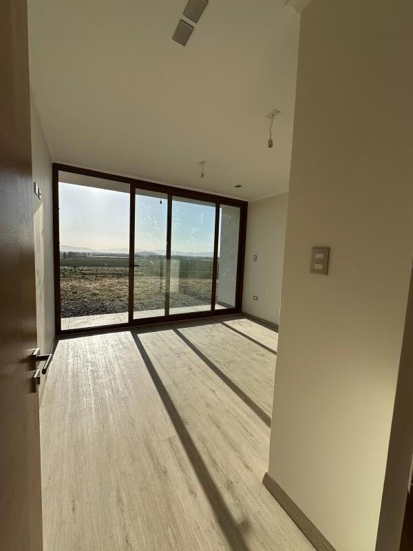 Venta Casa Nueva 4D4B en Condominio Zapallar - Curico