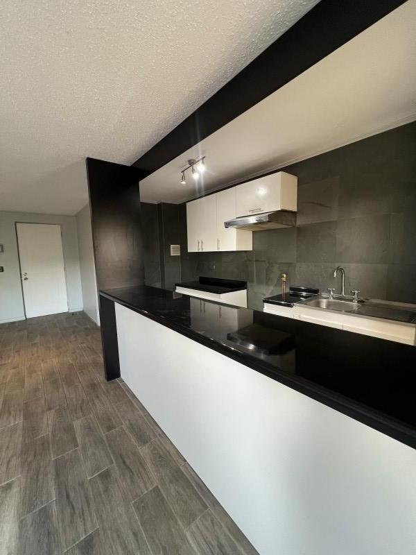 Se Arrienda Departamento en Plaza las Heras, Talca.