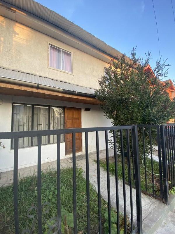 Se Arrienda Casa Amoblada 3D-2B, Boldo I, Curico