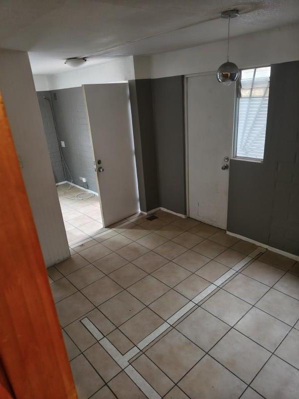 Casa de 2Do Piso 3 Dormitorios Con Entrada de Vehículos