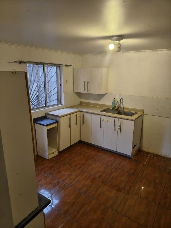 Casa de 2Do Piso 3 Dormitorios Con Entrada de Vehículos