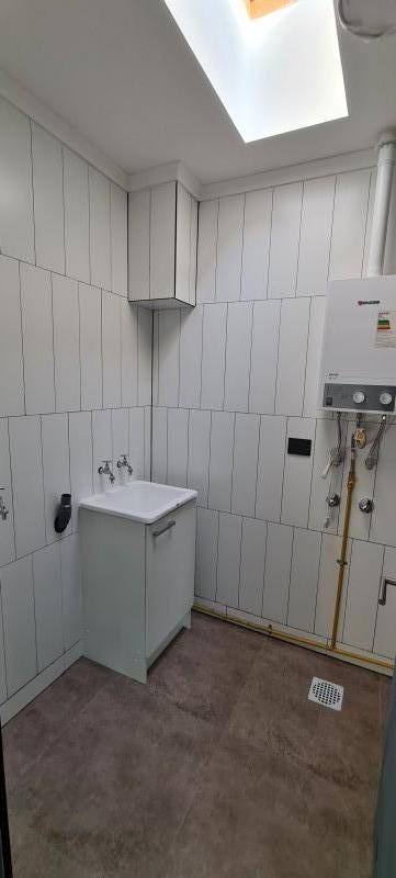 Centrica Propiedad, Dos Pisos, Impecable y Remodelada