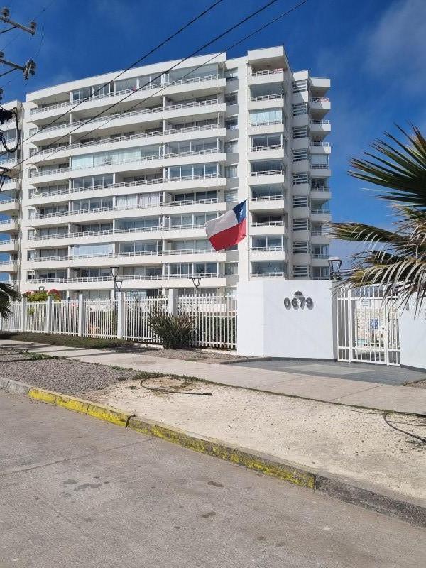 Fotografía de Arriendo Año Corrido Amoblado Condominio Av. del Mar