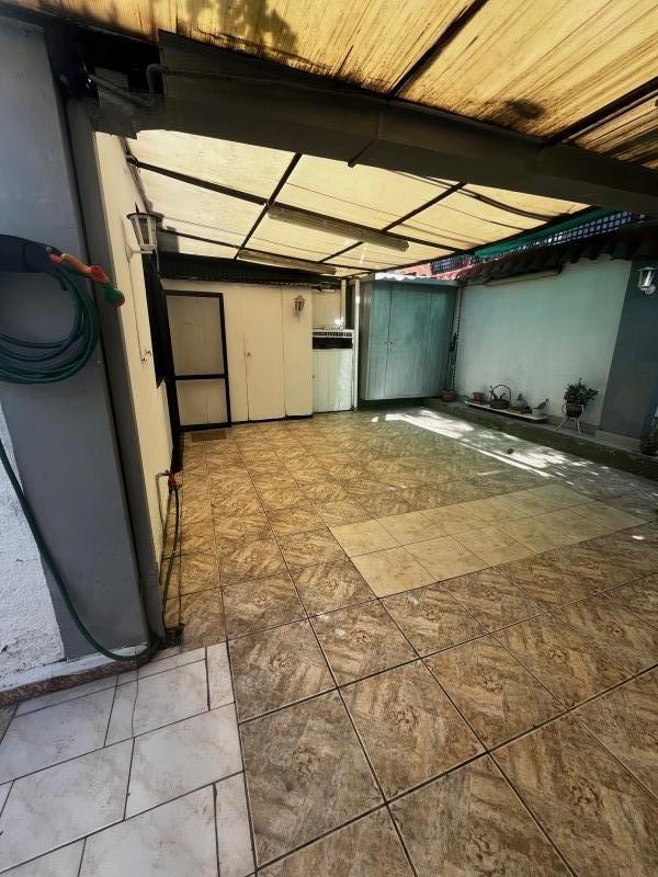 Venta de Casa Al Interior de Condominio en Ñuñoa
