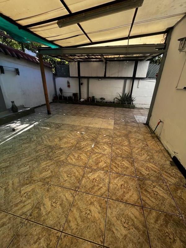 Venta de Casa Al Interior de Condominio en Ñuñoa