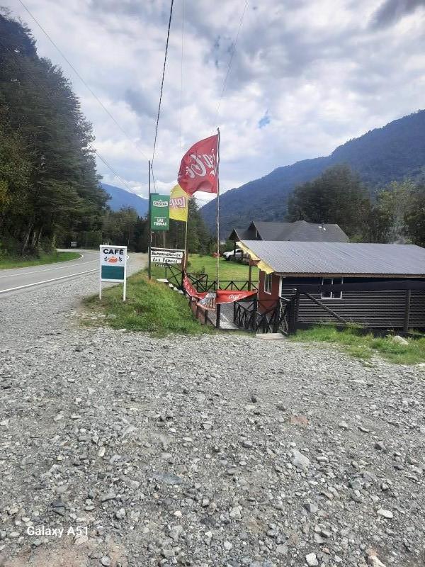 Vendo Casa Cabaña y Local Comercial