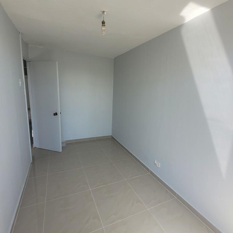 Arriendo Iluminado y Amplio Duplex.