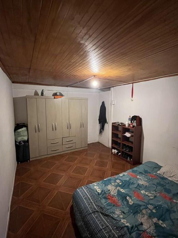 Casa Esquina Av. Recoleta | 180 M² | Sin Gravámenes | Potenc