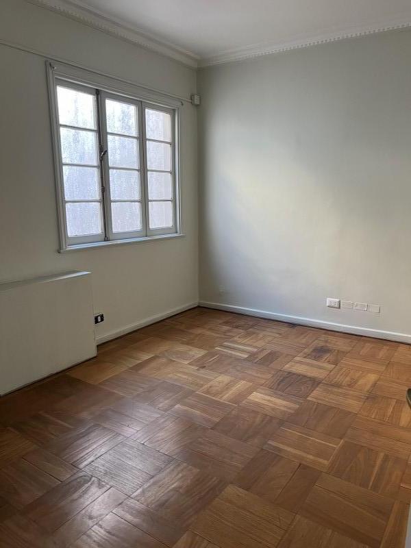 Casa Comercial 12 Habitaciones y 7 Baños