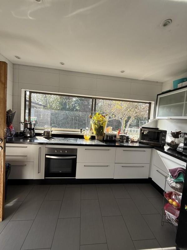 Excelente Ubicacion, Casa Remodelada Villa el Portal