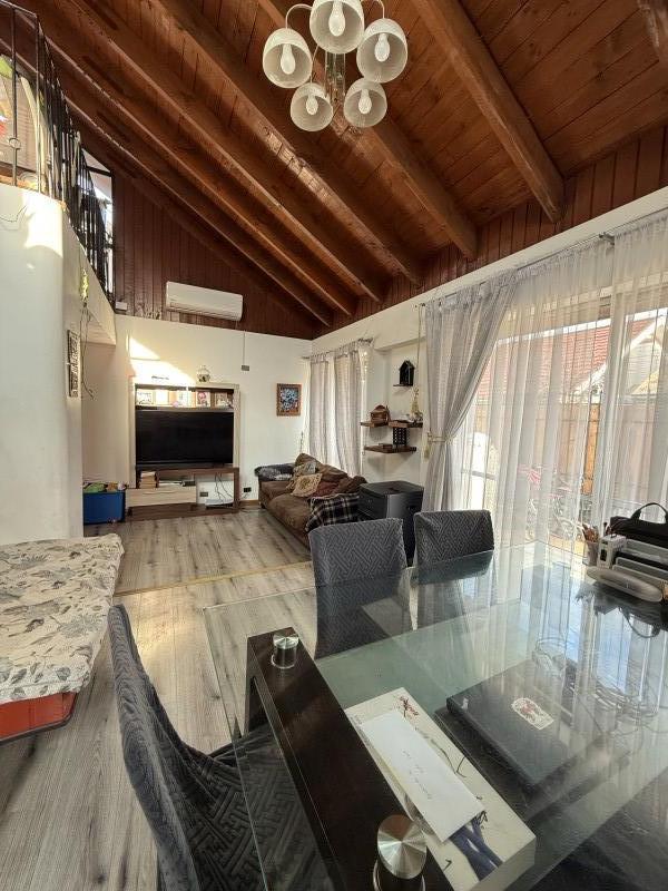 Casa en Villa Brasilia A, Excelente Conectividad