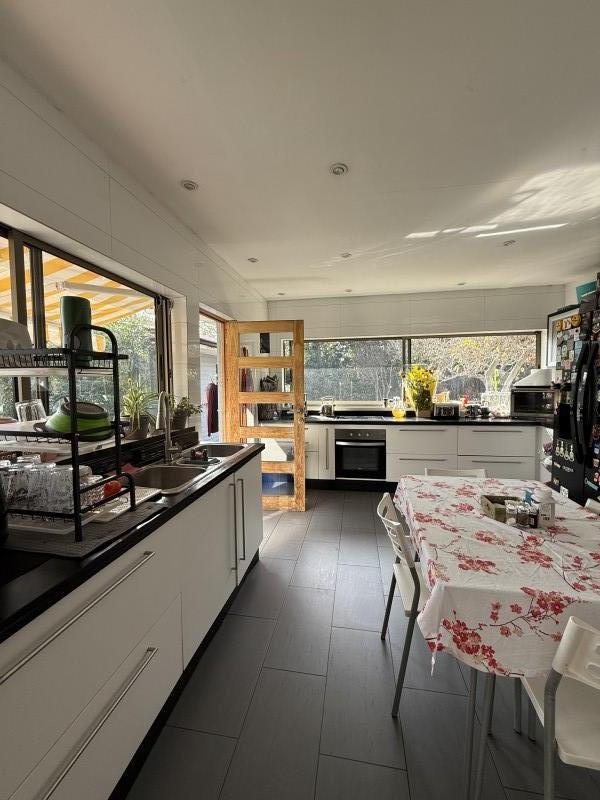 Excelente Ubicacion, Casa Remodelada Villa el Portal