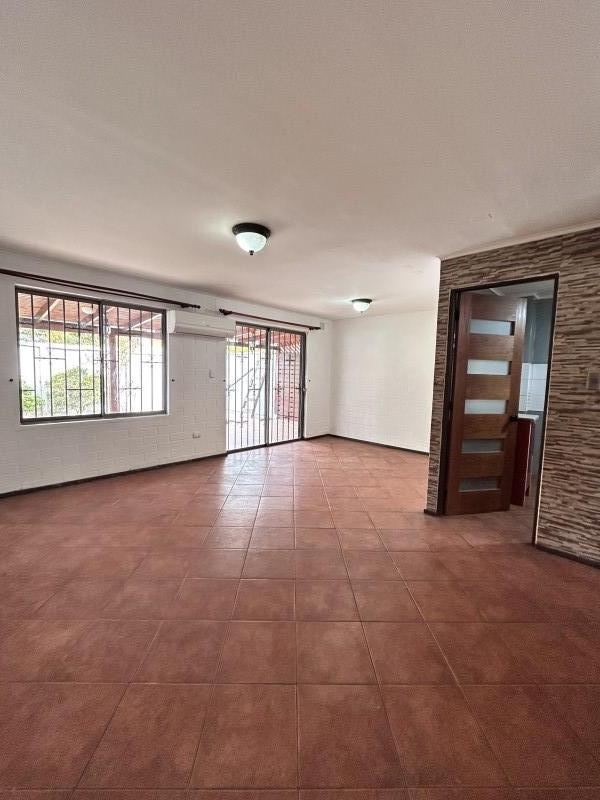 Maravillosa Casa en Venta Bicentenario