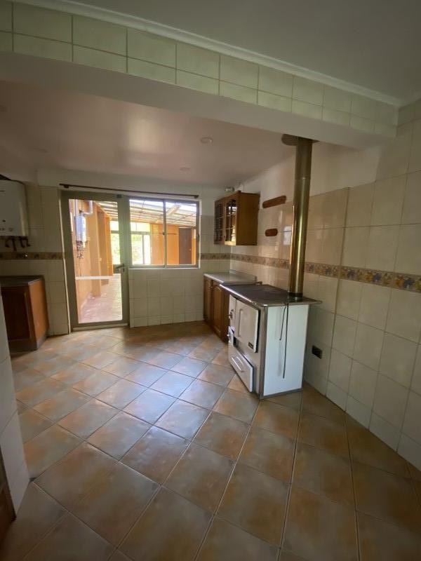 Arrendamos‼️ Excelente Casa en Avenida España Curico📍