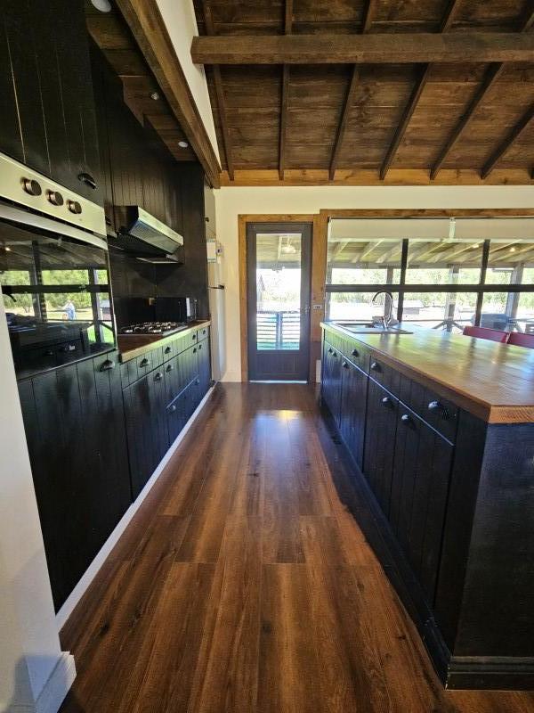 Casa en Parcela Con Acceso Privado, Piscina, Leñera, Cabaña