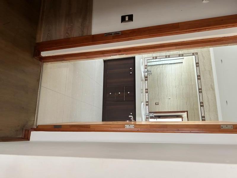 Arrendo O Vendo Casa Dos Pisos Estilo Mediterráneo Amplios E