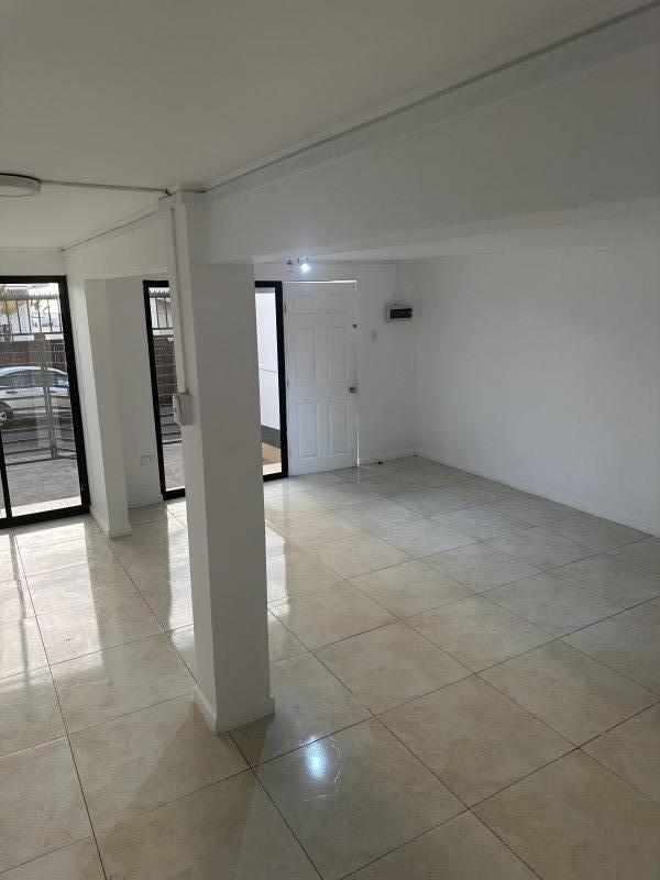 Hermosa Casa Remodelada