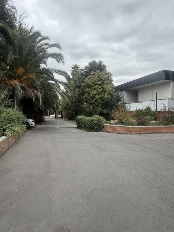 Exclusivo Departamento en Edificio Reyes de España – Av. Esp