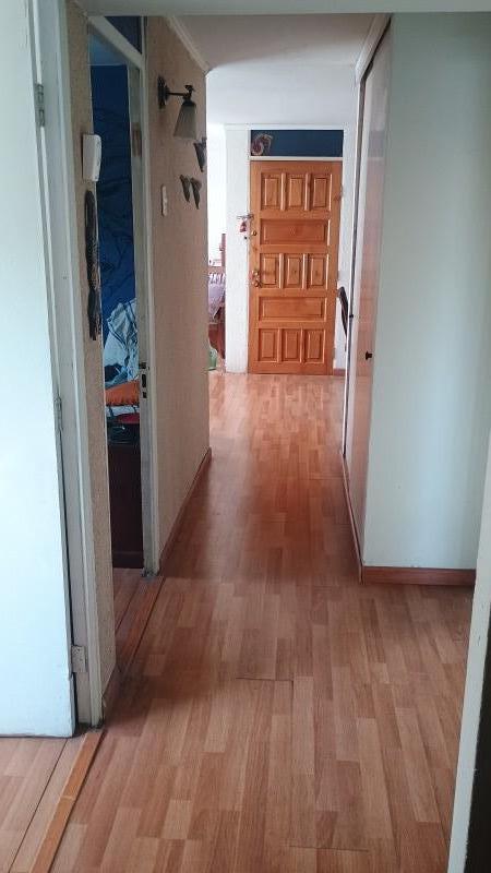 Se Vende Amplio Departamento en Gran Avenida!!!
