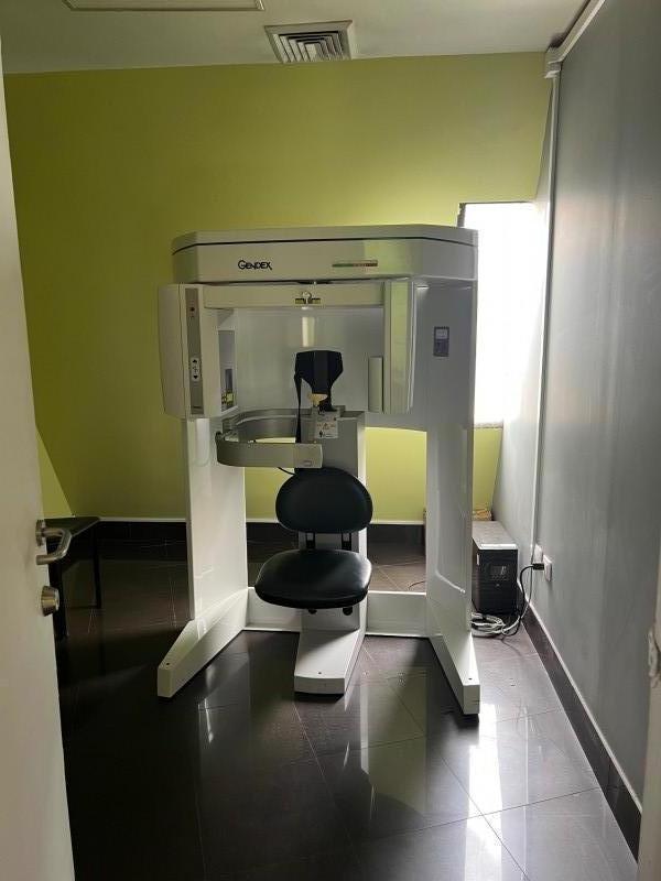 Centro Médico en Avenida Manquehue Norte
