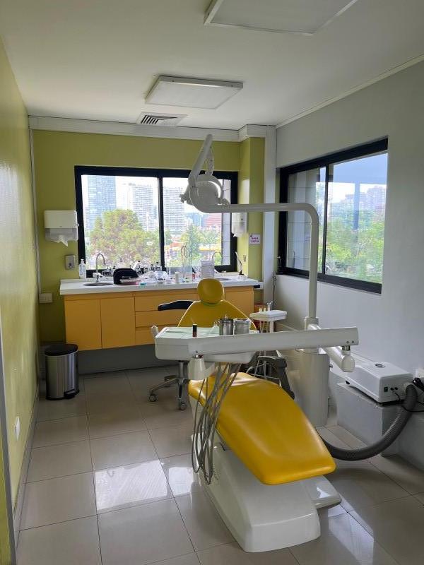 Centro Médico en Avenida Manquehue Norte