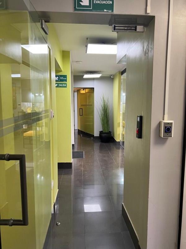Centro Médico en Avenida Manquehue Norte