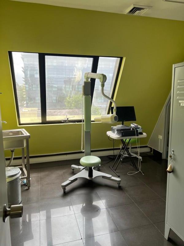 Centro Médico en Avenida Manquehue Norte
