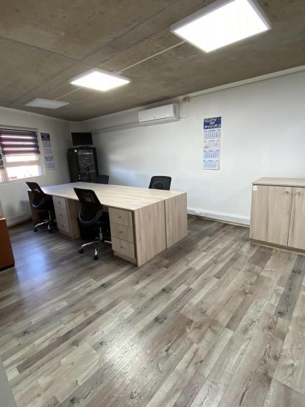 Arriendo Oficina Amplia y Funcional – Excelente Ubicación