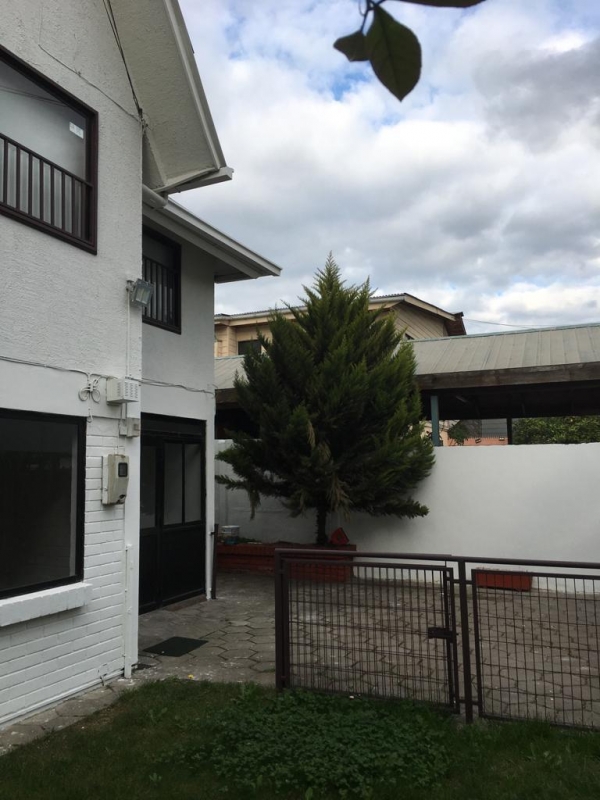 Arriendo Excelente Propiedad para Uso Comercial