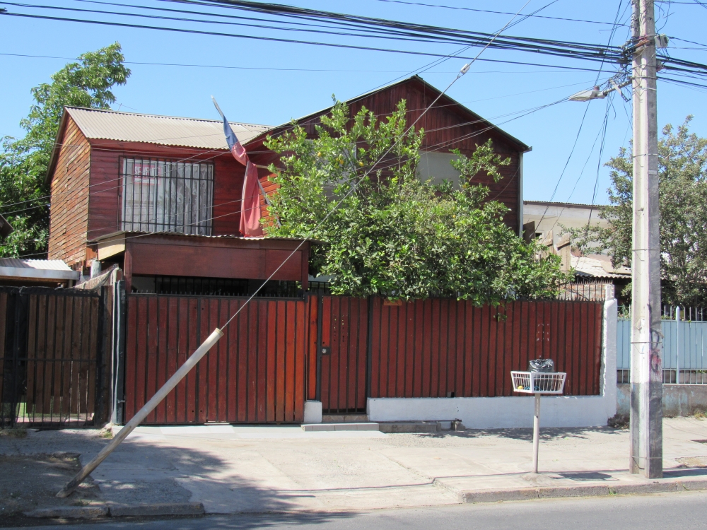 Casa en avenida Condell San Bernardo