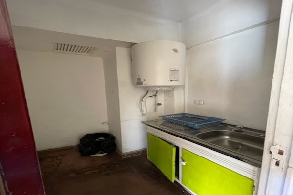 Departamento 1 Dorm., Living, Comedor 1 Baño y Cocina.