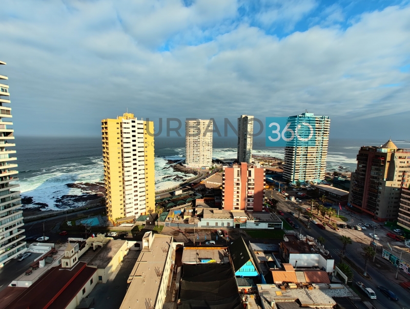 Se Arrienda Amplio Dpto en Edificio Alto Cavancha -Península