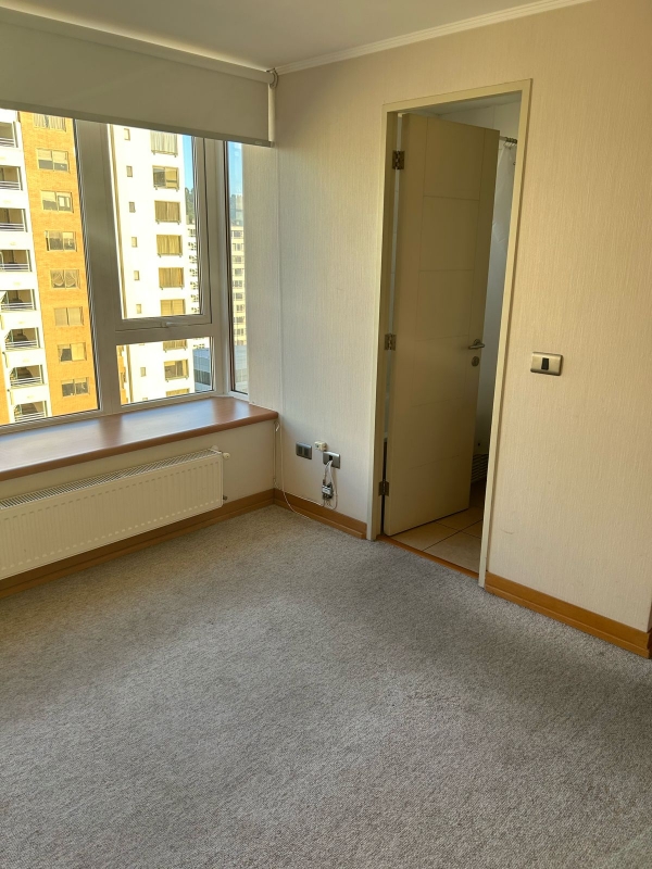 Centrico Departamento Con 2D, 2B y Estacionamiento.