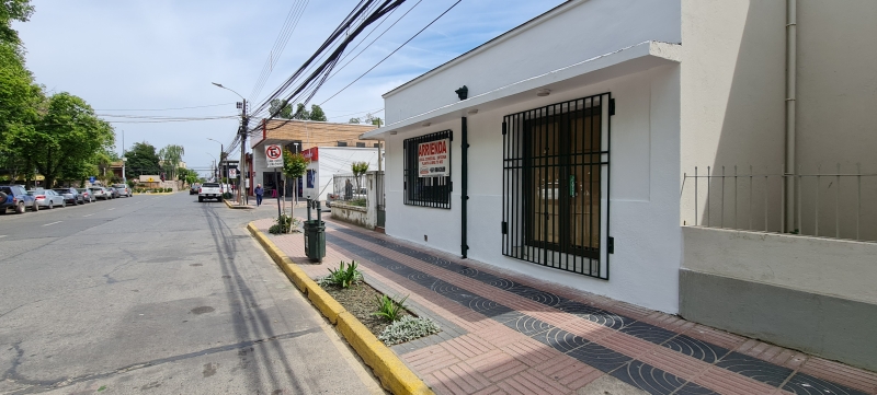 Local u oficina frente plaza de armas de la ciudad