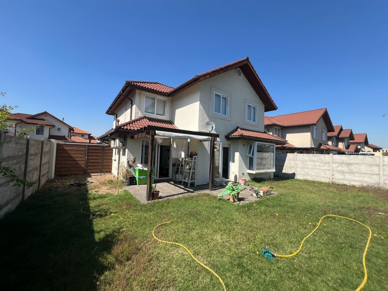 Se Vende Casa Condominio Estancia las Rastras