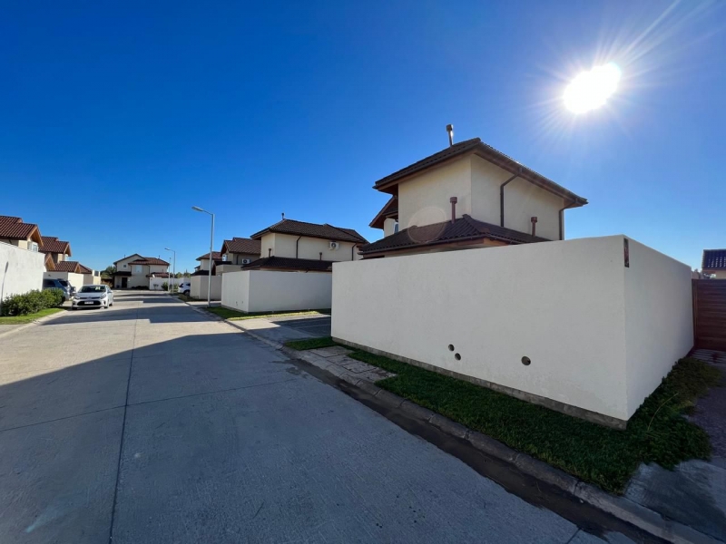 Se Vende Casa Condominio Estancia las Rastras