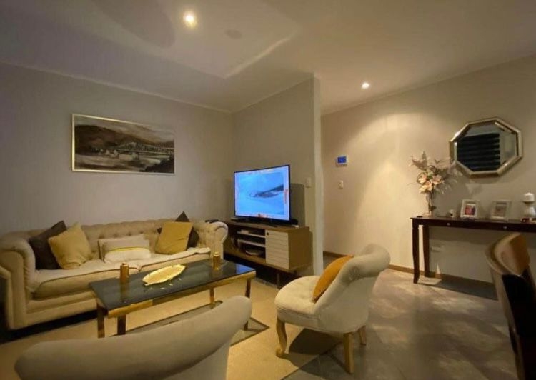 Se Vende Espectacular Casa en Parque San Valentin