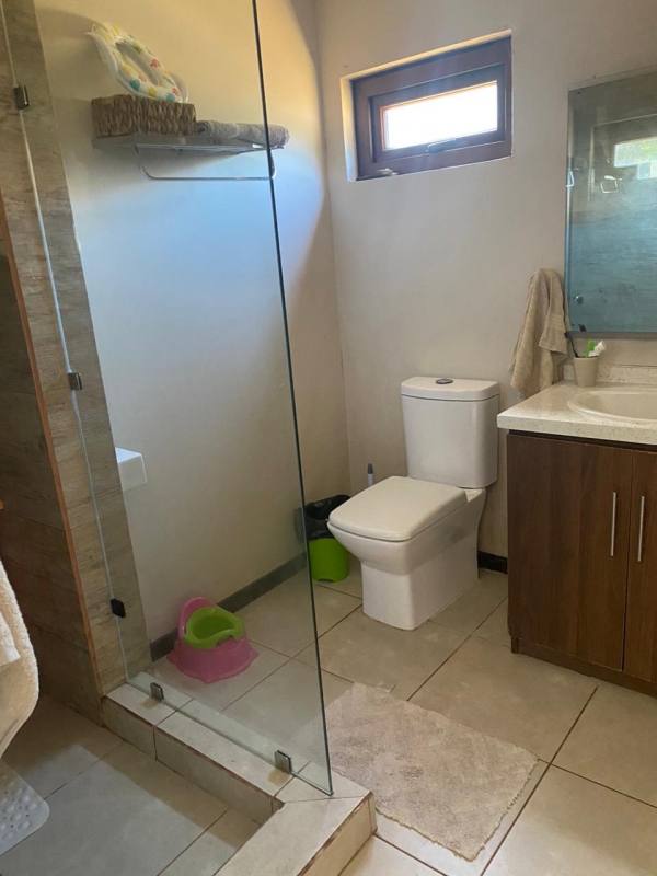 Se Vende Parcela Con Casa en Puertas Negras