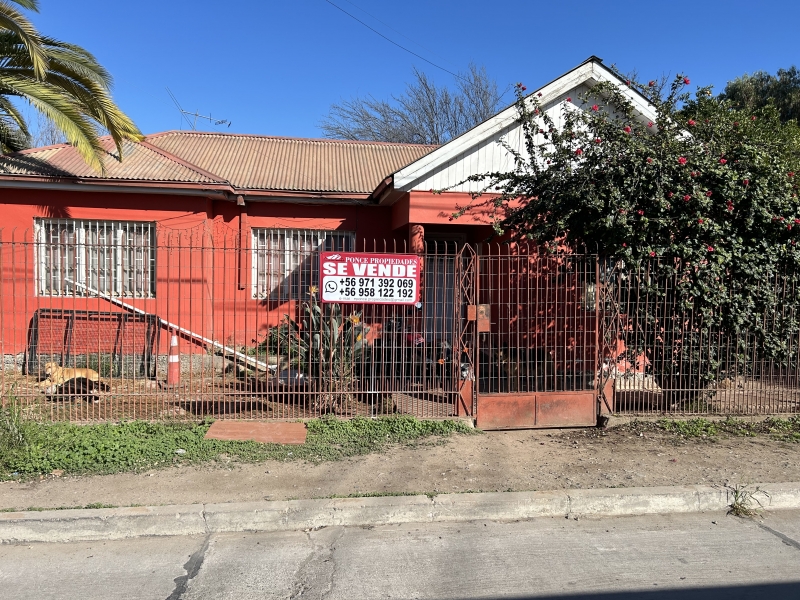 Vendo Casa Solida, Excelente Ubicacion, Cerca de Consultorio