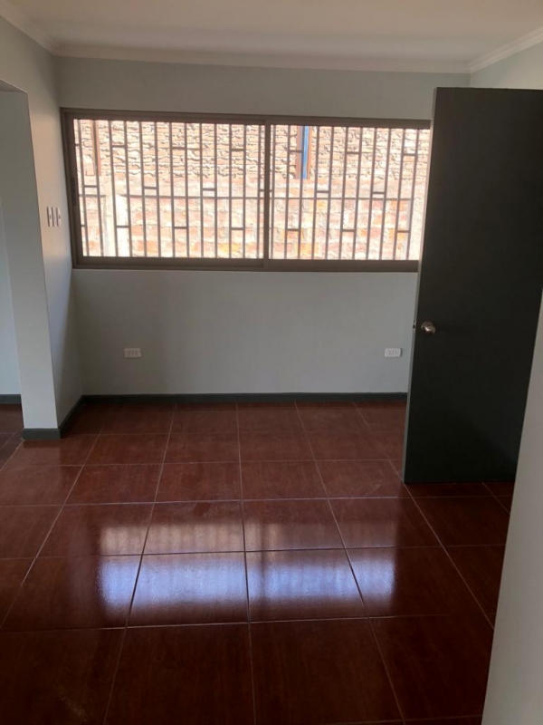 Casa para Empresas Av Rio Loco Frente Medico Legista Rgua.