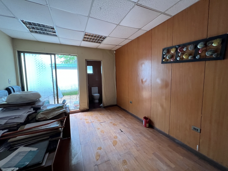 Excelente Oficina en Centro de Curico