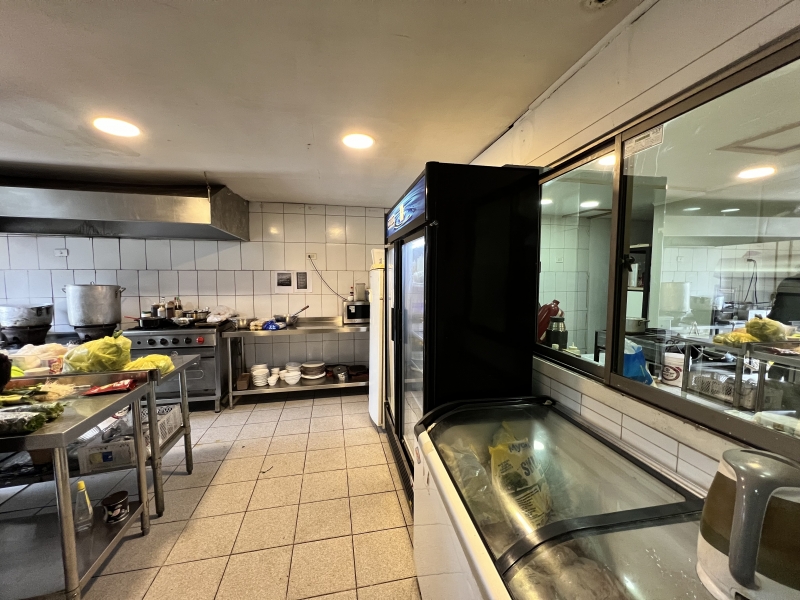 Bar Restaurante en Curicó Avenida España