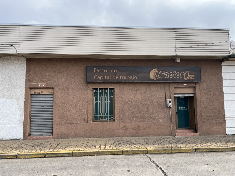 Excelente Oficina en Centro de Curico